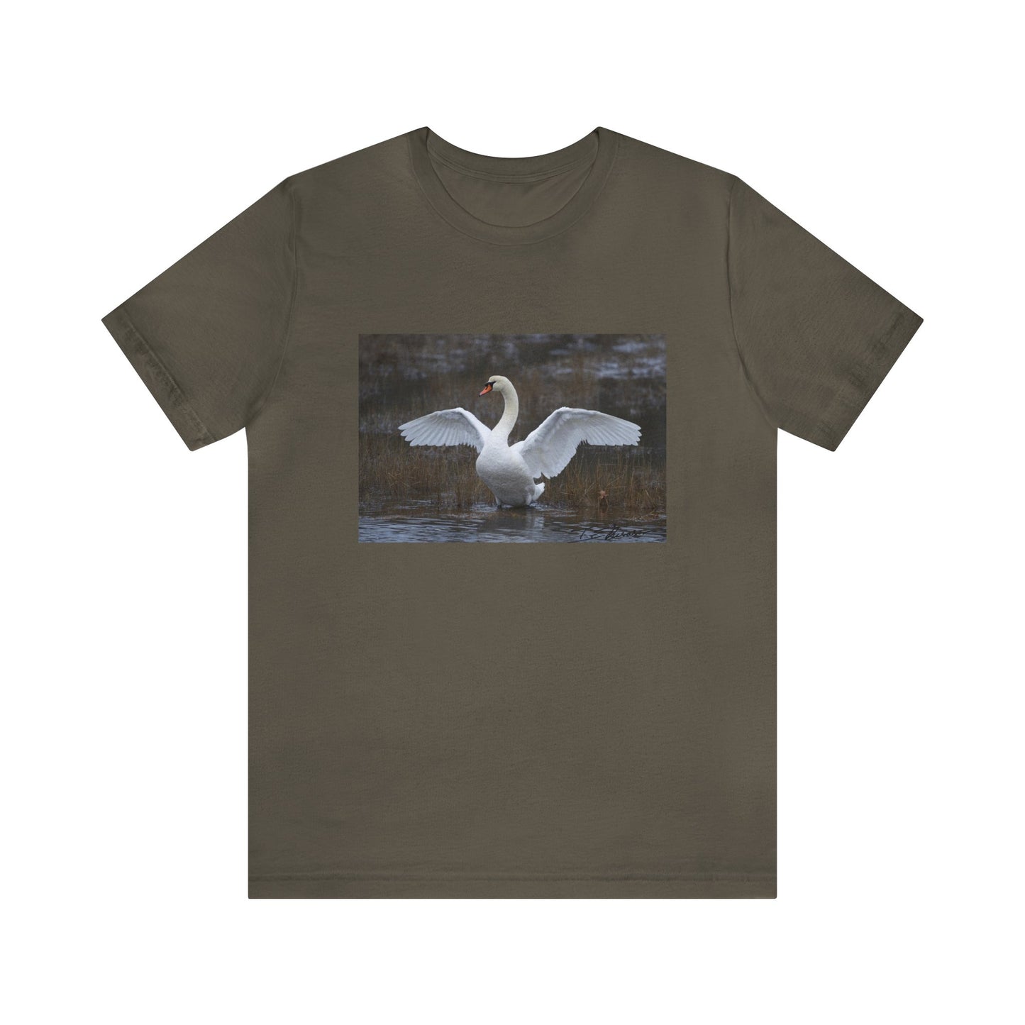 Amazing Swan Short Sleeve Tee